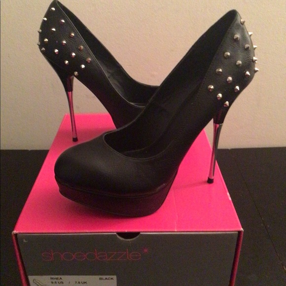 ShoeDazzle - Rhea - Picture 1 of 11